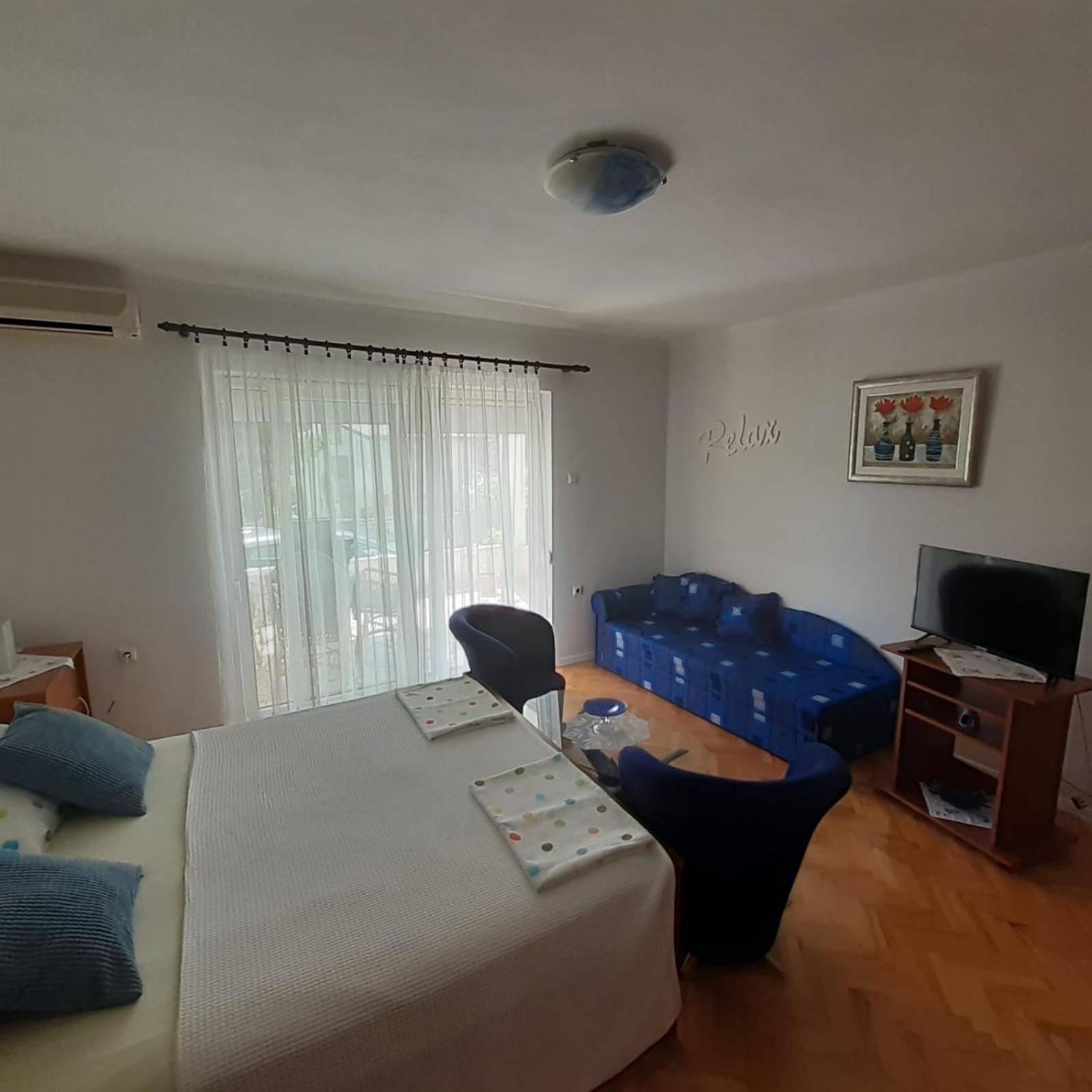 Apartmani Kramar セルツェ 部屋 写真