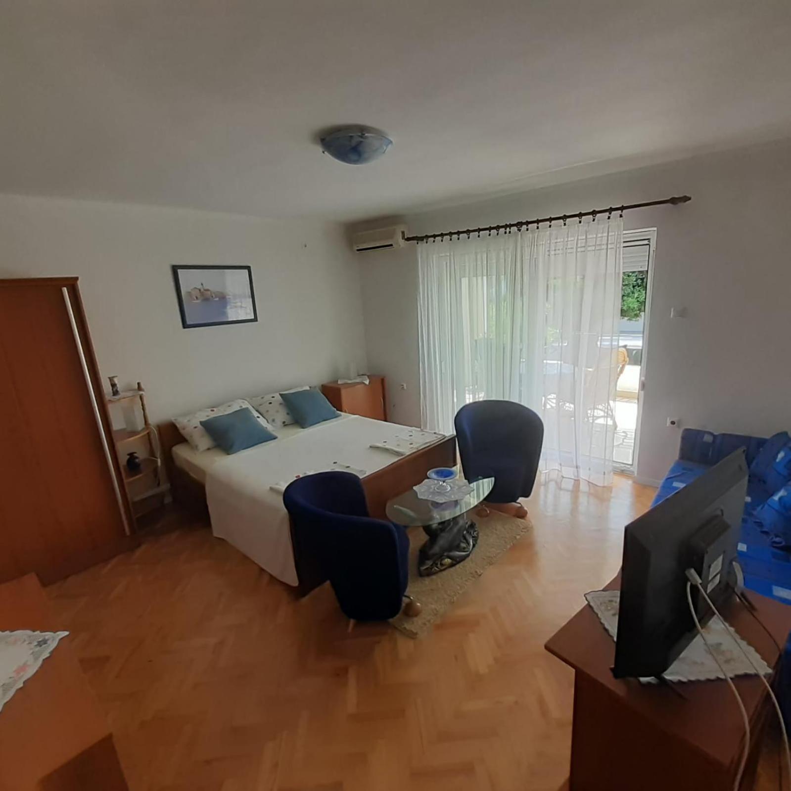 Apartmani Kramar セルツェ 部屋 写真