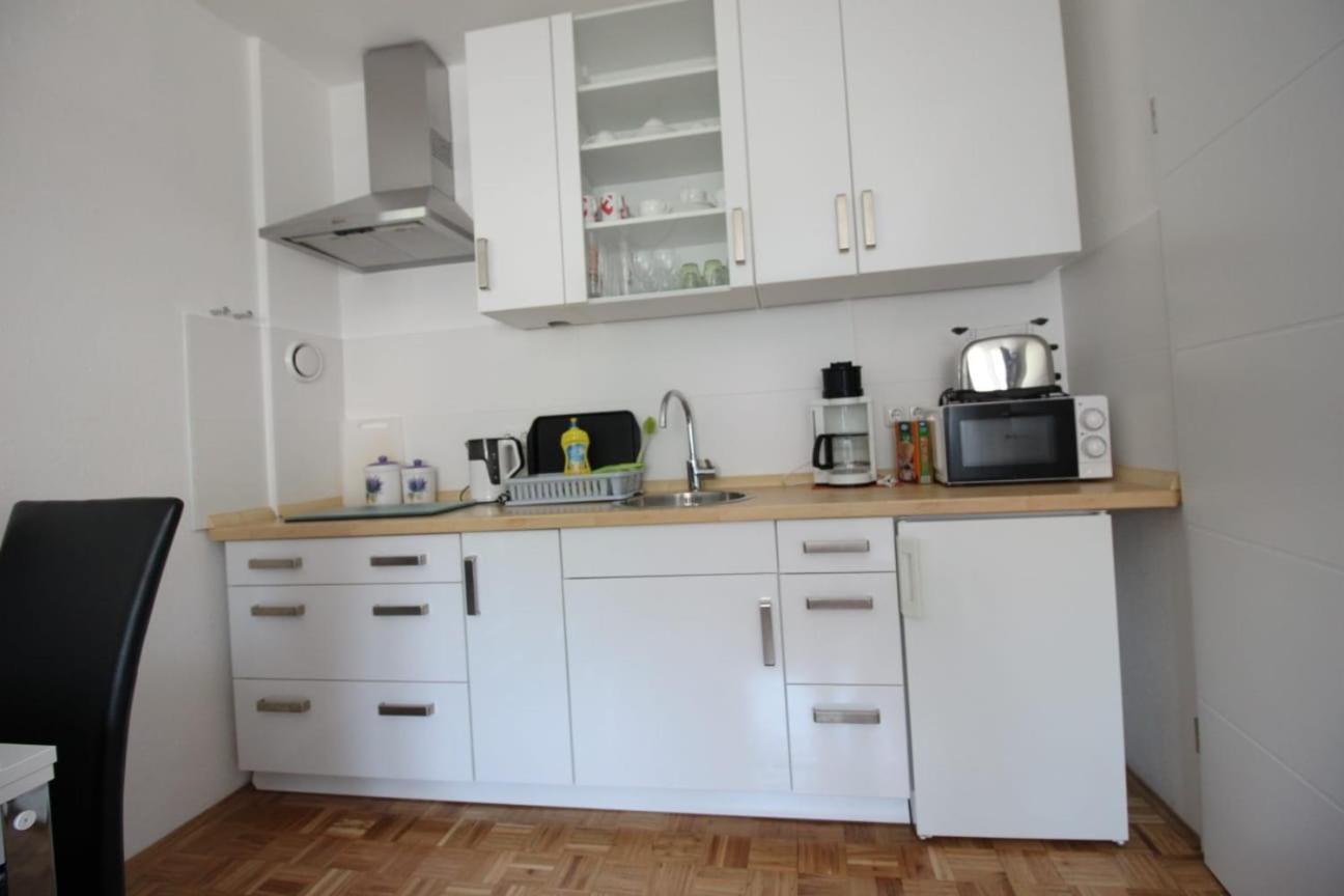 Apartmani Kramar セルツェ 部屋 写真